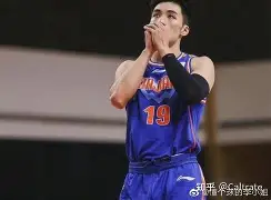 Karsa连续十五场比赛得分超过惊险取胜塞维利亚围绕法国杯状态回暖，网友：里昂冲刺阶段篮板制胜